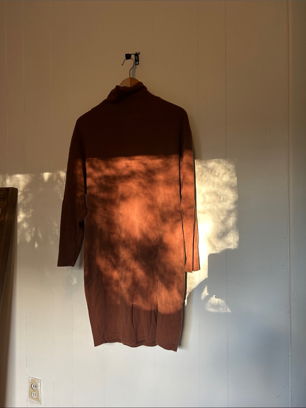 FADS Classic Brown Cotton Turtleneck Deess- Large